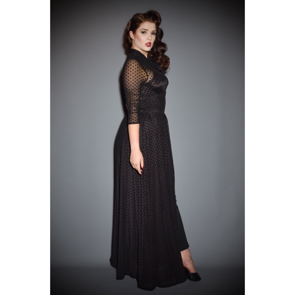 *SOLD* I Love Lucy Black Swiss Dot Starlet Duster - Picture 3 of 12